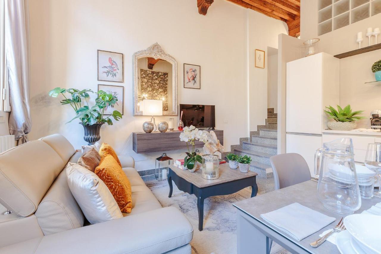 Casa Arias Appartement Lucca Buitenkant foto